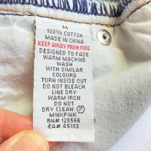 MinkPink High Waist Distressed Denim‎ Jean Shorts, Button-Fly, Size Medium - Picture 9 of 9